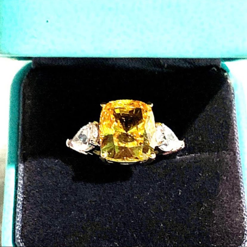 Yvonne 13 ct. t.w. Radiant Cut Yellow Canary & Trillion Cut White Ring - Picture 8 of 17